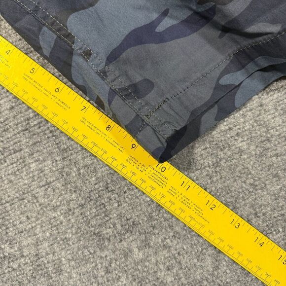 Lee Cargo Shorts Mens 32 Camo White Blue Active Stretch Motion Flex - Picture 6 of 10